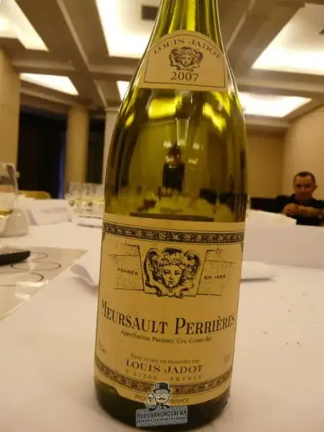 Vang Pháp Meursault Perrieres Louis Jadot 2014