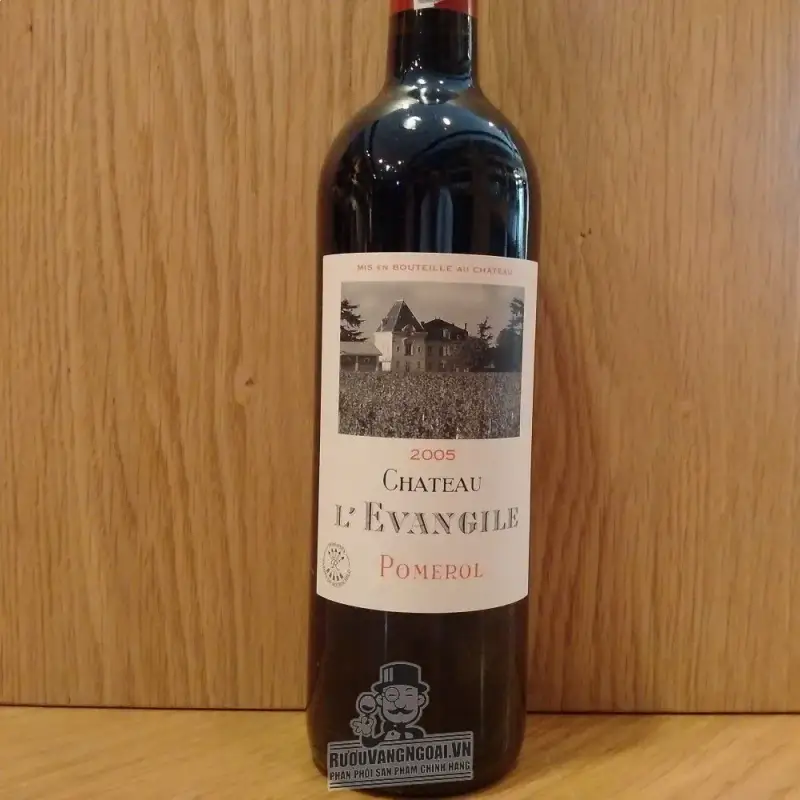vang phap chateau levangile pomerol grand cru classes giá bao nhiêu