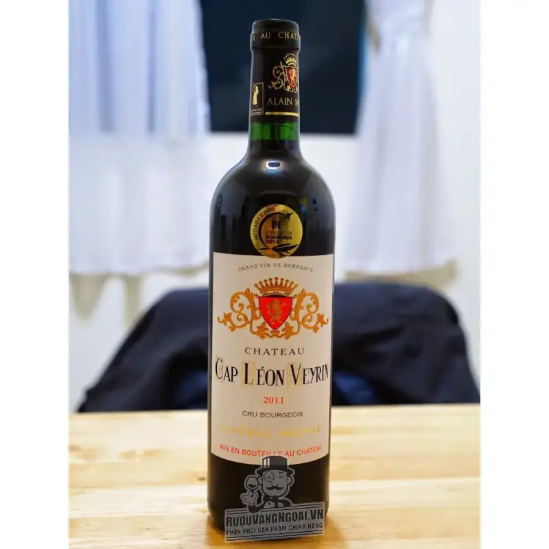 Địa chỉ bán vang phap chateau cap leon veyrin listrac medoc diem giá rẻ nhất