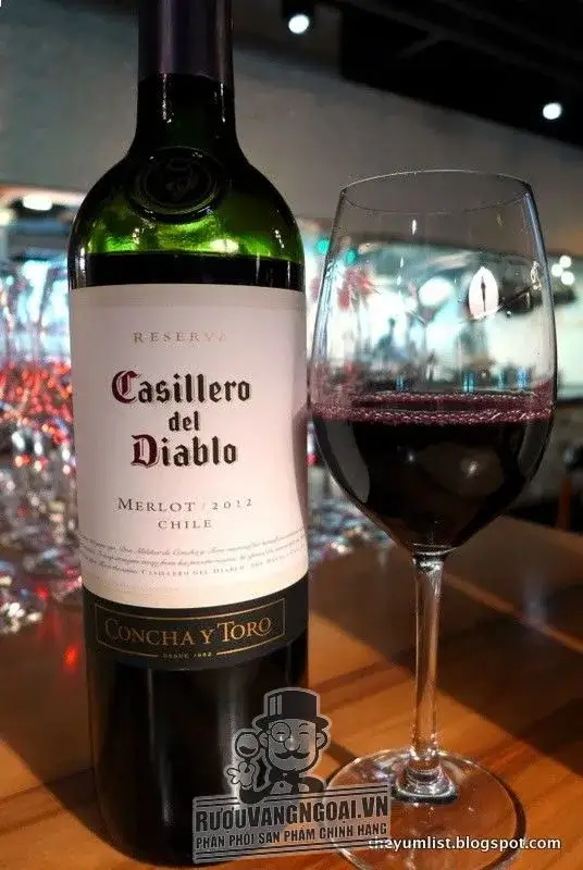 Vang Chile CASILLERO DEL DIABLO Merlot