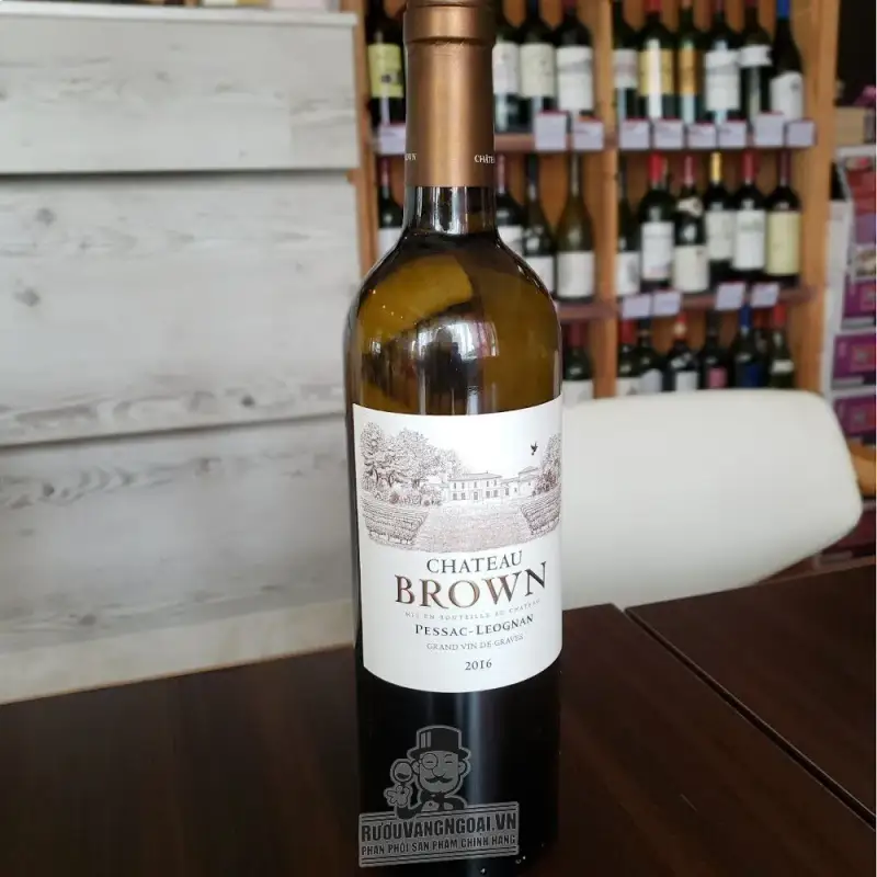 vang phap chateau brown blanc pessac leognan diem giá bao nhiêu
