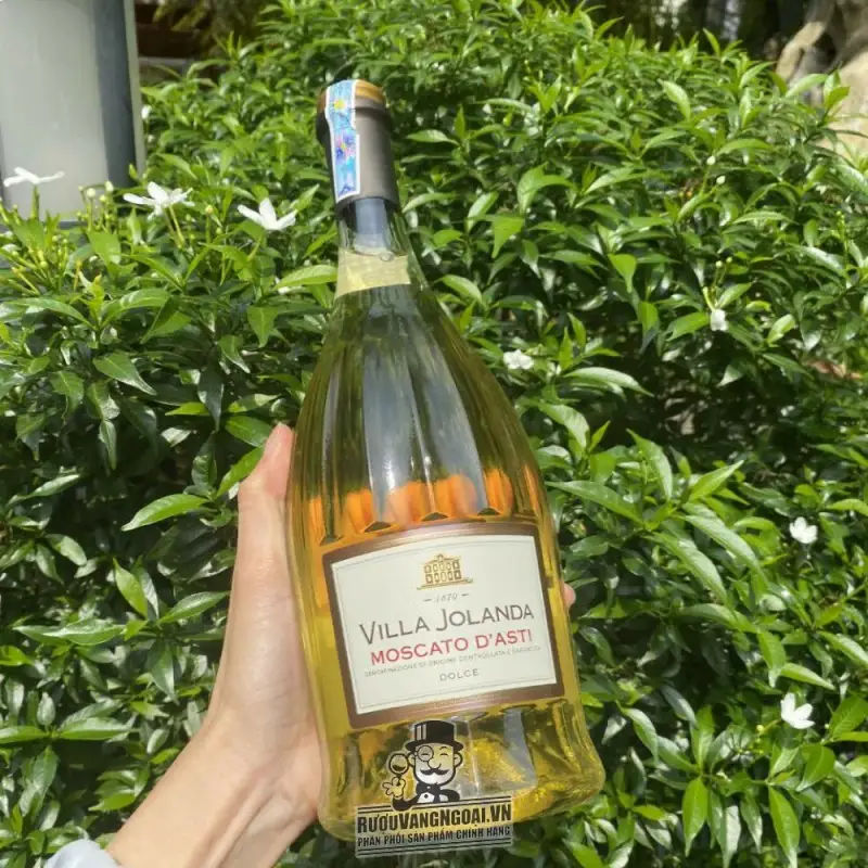 Mua ruou vang villa jolanda moscato dasti giá rẻ tại Sài Gòn