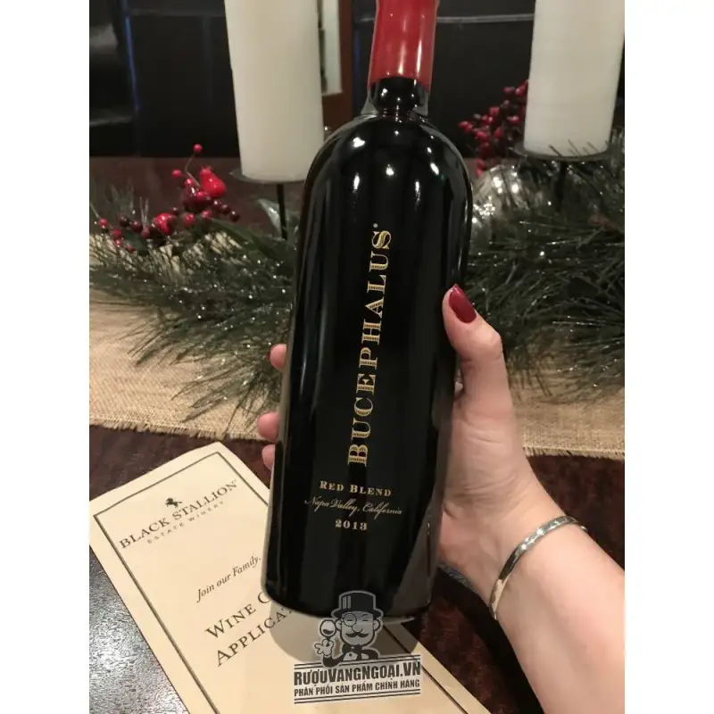 Giá ruou vang bucephalus red blend napa valley
