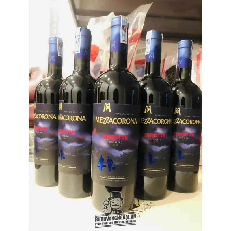 Mua vang y mezzacorona di notte giá rẻ tại Sài Gòn