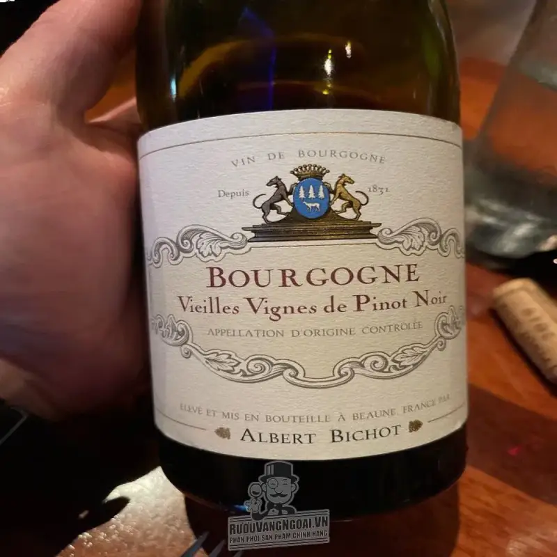 Mua vang phap bourgogne vieilles vignes de pinot noir giá rẻ tại Hà Nội