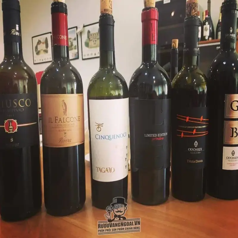 Mua ruou vang y tagaro ucucci susumaniello giá rẻ tại Sài Gòn