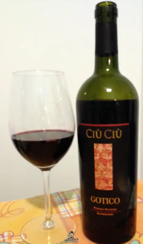 Vang Ý CIÙ CIÙ GOTICO