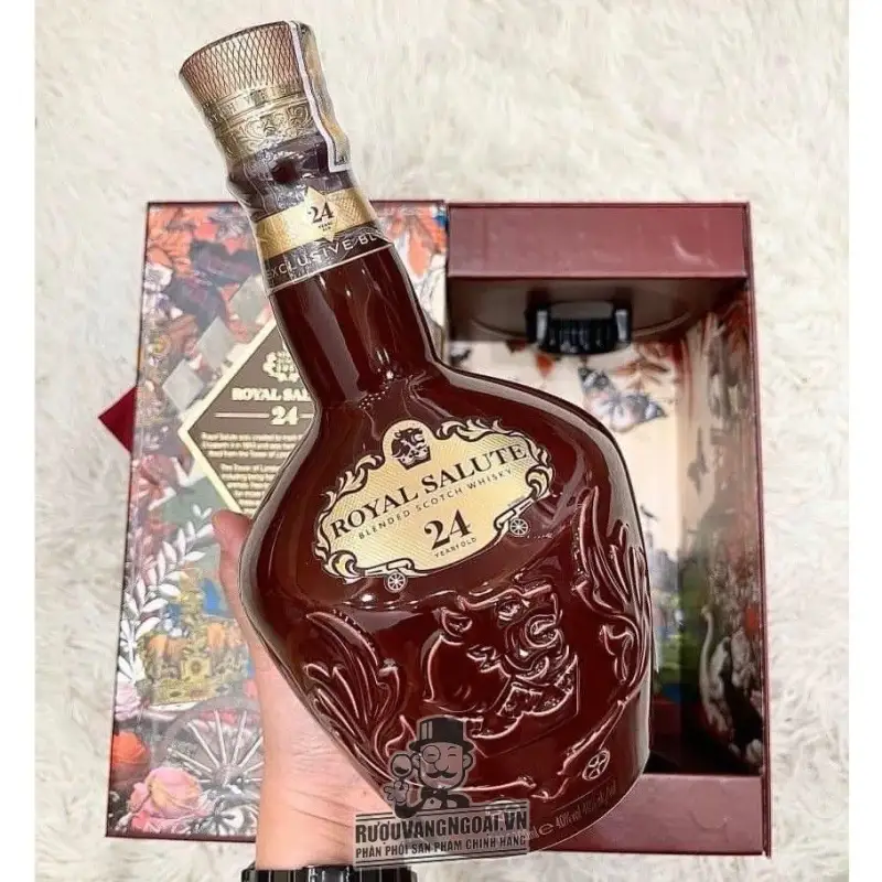 Giá ruou chivas royal salute