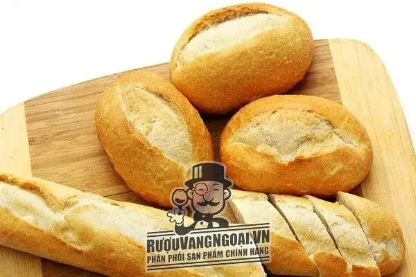 Bánh mì vẫn thơm ngon nhờ bảo quản đúng cách trong tủ lạnh