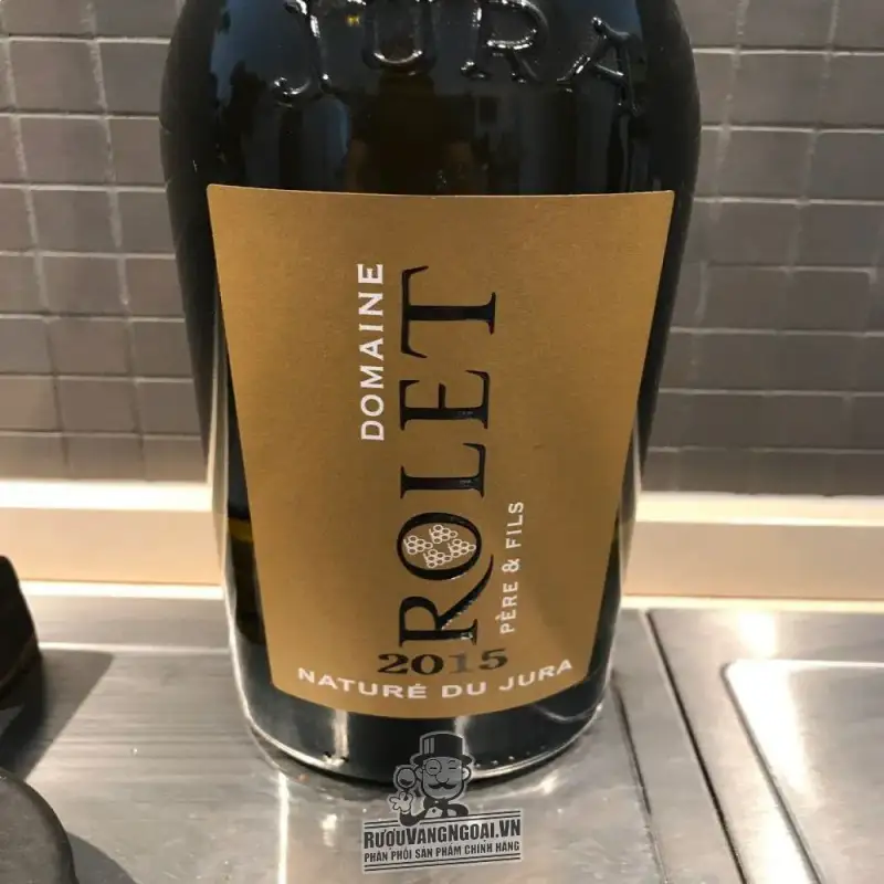 Địa chỉ bán vang phap domaine rolet nature du jura arbois giá rẻ tại Sài Gòn