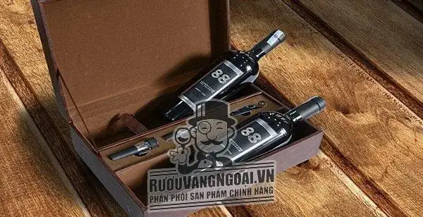 GIÁ VANG Ý 88 NEGROAMARO 16% VOL