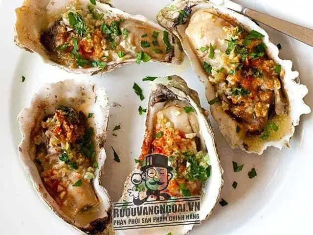 Hàu nướng mỡ hành thơm phức đãi chồng yêu dịp cuối tuần