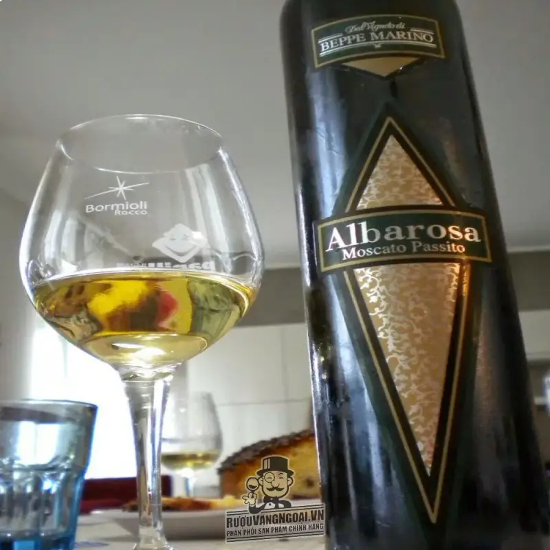Địa chỉ mua vang y albarosa moscato passito giá rẻ nhất