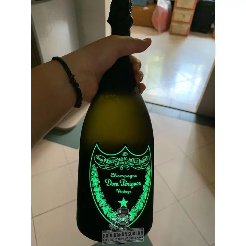 Rượu Dom Perignon Luminous Dom Đèn Phát sáng