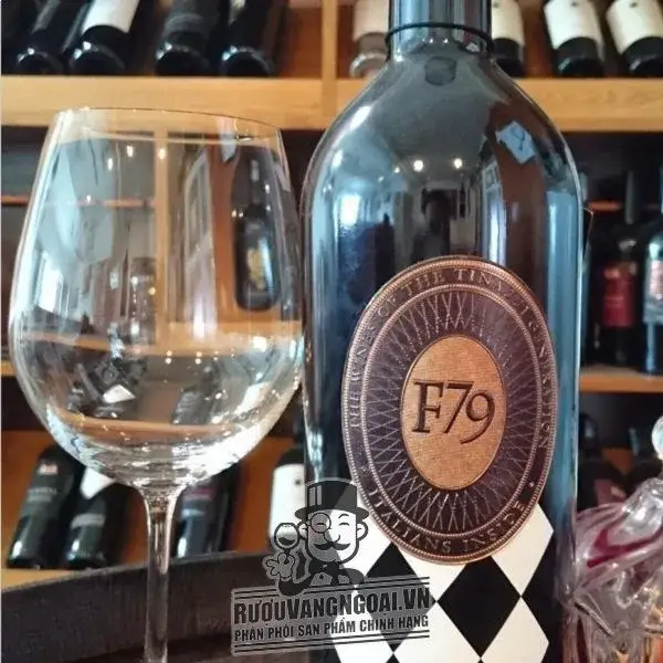 Vang ý F79 Primitivo Di Manduria Tinazzi