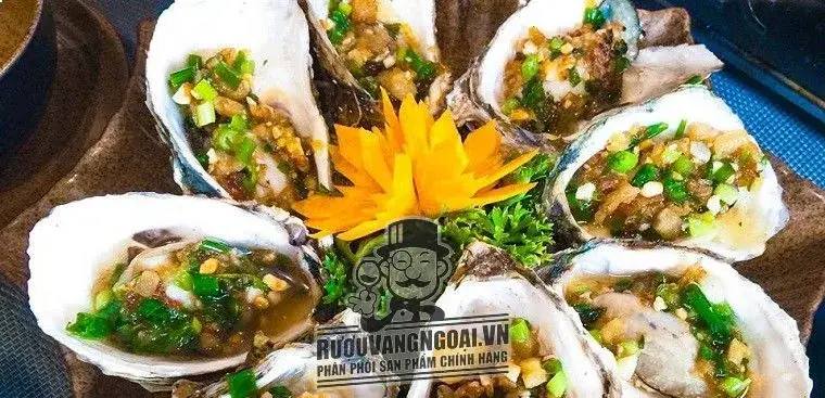 Công thức cách làm hàu nướng mỡ hành bằng lò vi sóng cực ngon