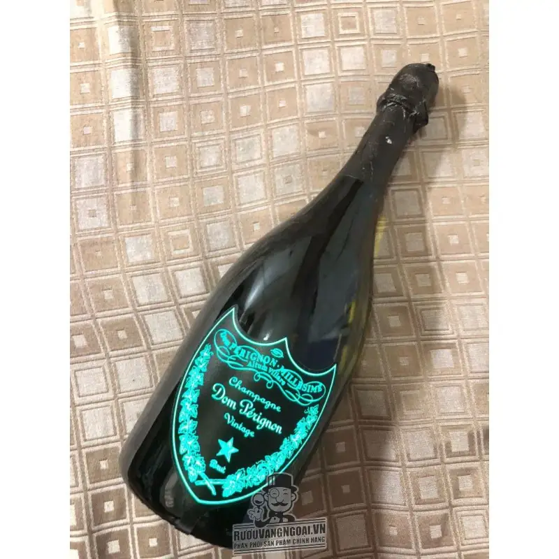 Rượu Dom Perignon Luminous Dom Đèn Phát sáng
