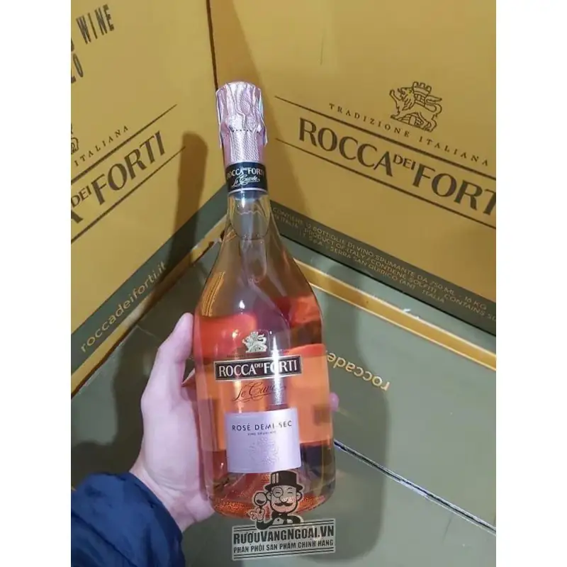 Địa chỉ bán ruou vang y rocca dei forti rose giá rẻ tại Sài Gòn