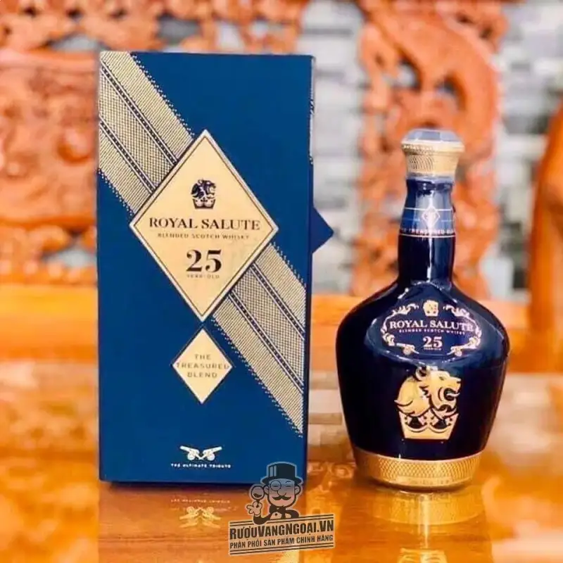 Địa chỉ bán ruou royal salute chai su giá rẻ tại Hà Nội