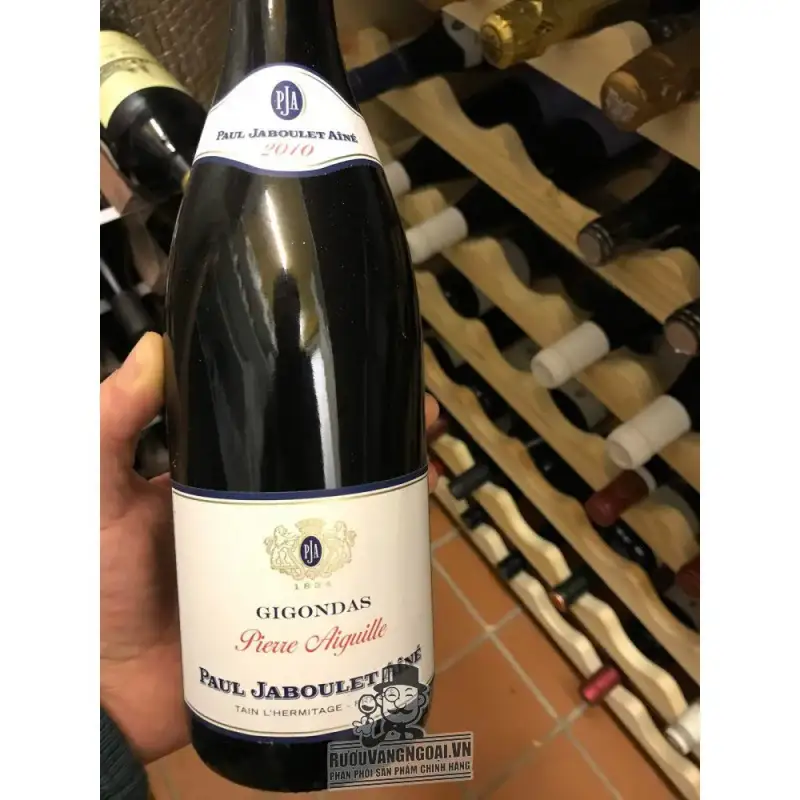 Mua vang phap gigondas pierre aiguille paul jaboulet aine giá rẻ tại Sài Gòn