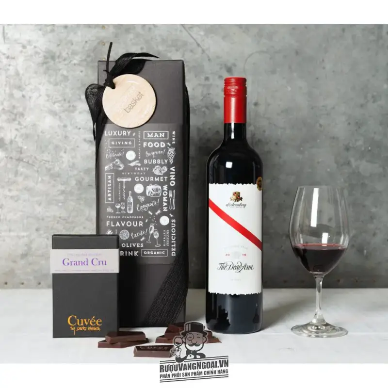 Mua ruou vang the dead arm darenberg shiraz giá rẻ tại Hà Nội