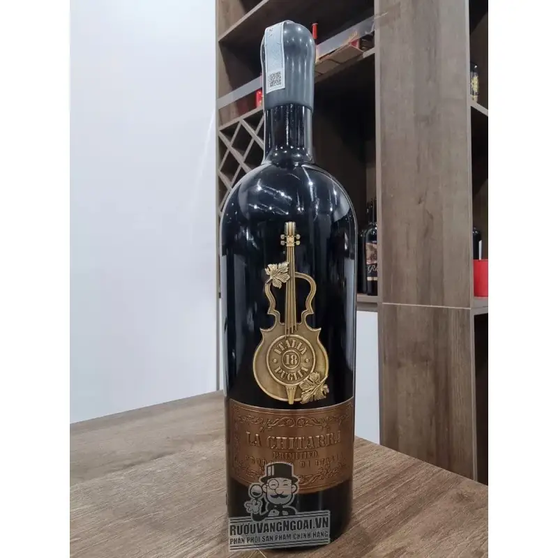 ruou vang la chitarra primitivo vang cay dan giá bao nhiêu