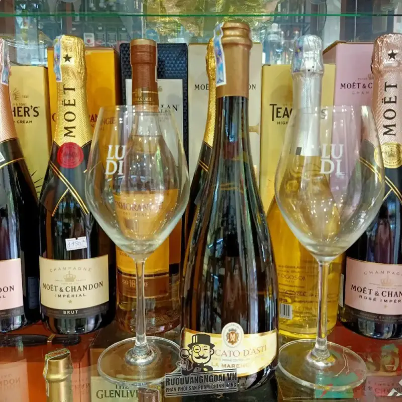 Mua ruou vang y la marenca moscato d asti docg giá rẻ tại Hà Nội