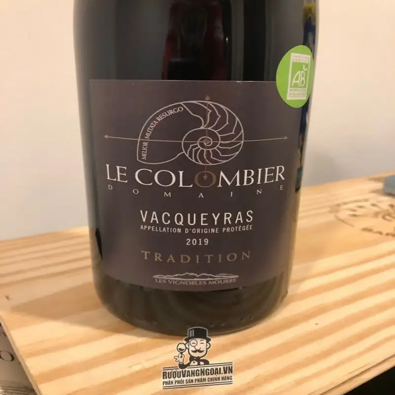 Mua vang phap le colombier domaine tradition vacqueyras giá rẻ tại Sài Gòn