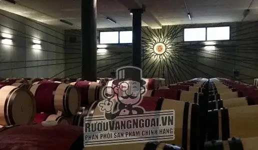 Vang Ý LUCE BRUNELLO DI MONTALCINO