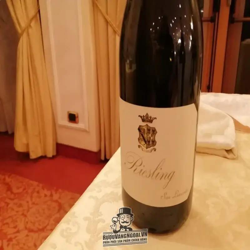 Địa chỉ mua ruou vang y san leonardo riesling giá rẻ nhất