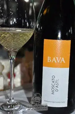 Vang Ý Bava Moscato D