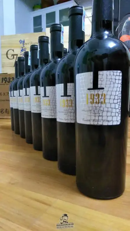 Vang Ý 1933 rosso 13,5%