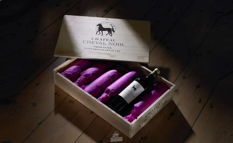 Vang Pháp Cheval Noir Saint Emilion Grand Vin