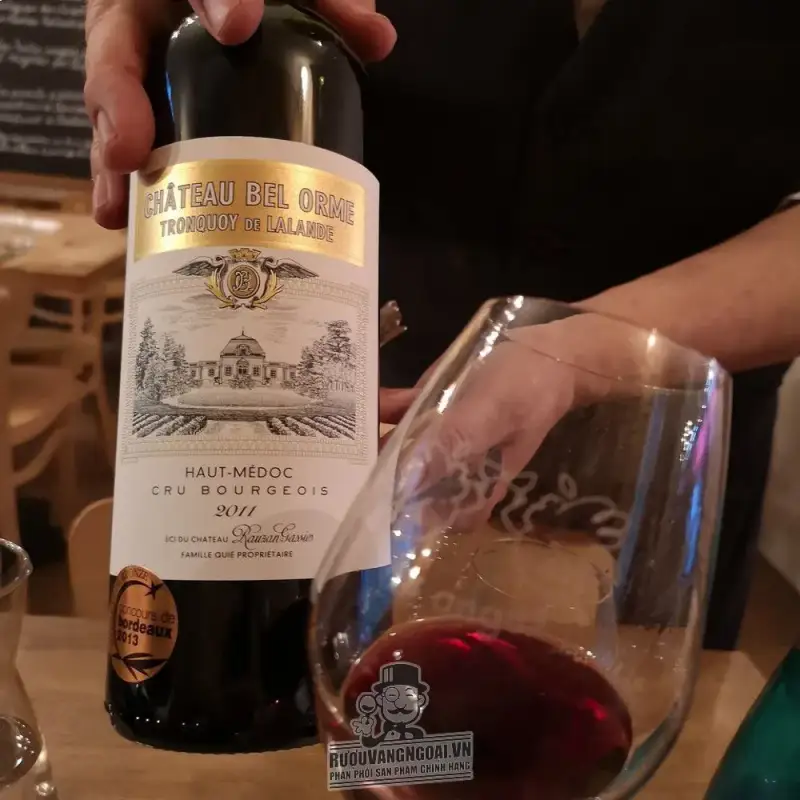 vang phap chateau bel orme tronquoy de lalande cru bourgeois giá bao nhiêu