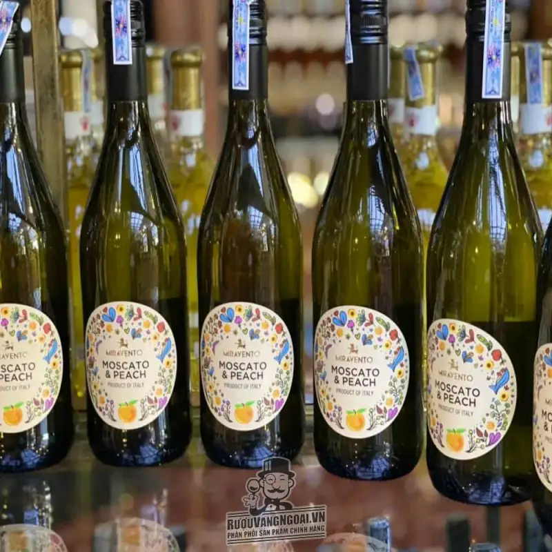 Địa chỉ bán vang y moscato peach miravento chinh hang giá rẻ tại Hà Nội