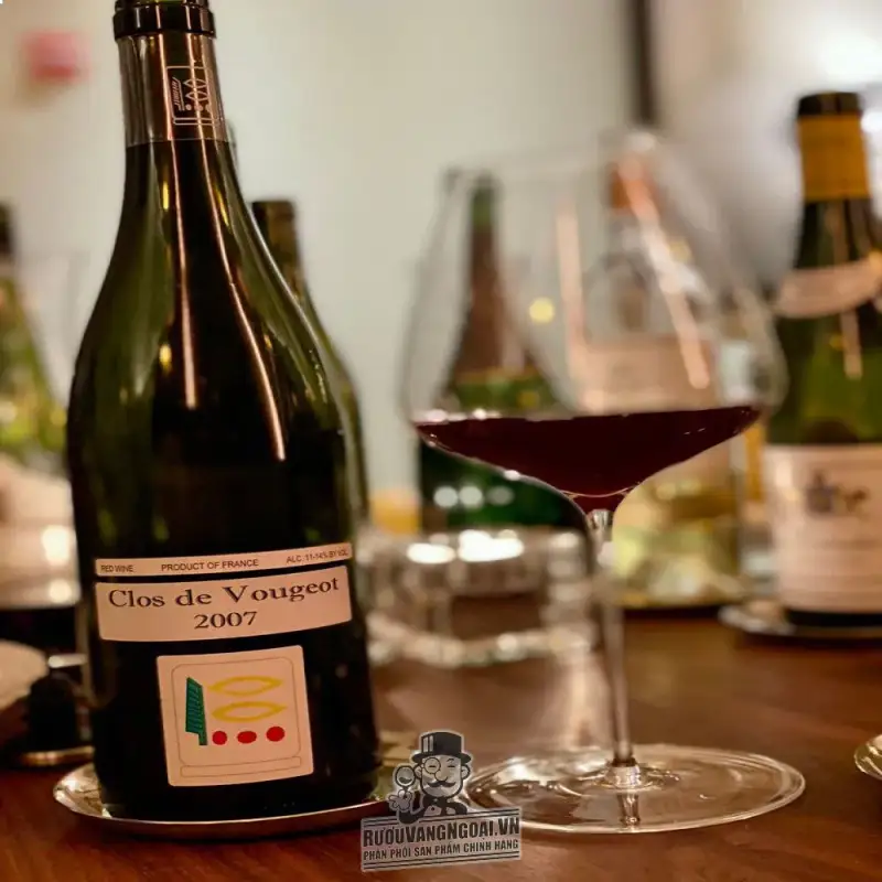 Giá vang phap domaine prieure roch clos de vougeot grand cru cao cap