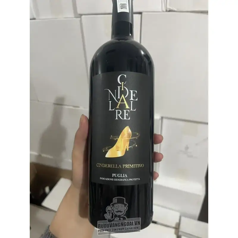 Địa chỉ bán ruou vang y cinderella primitivo puglia chinh hang giá rẻ nhất