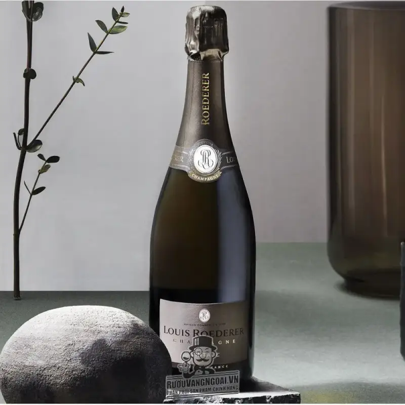 Giá ruou champagne louis roederer vintage