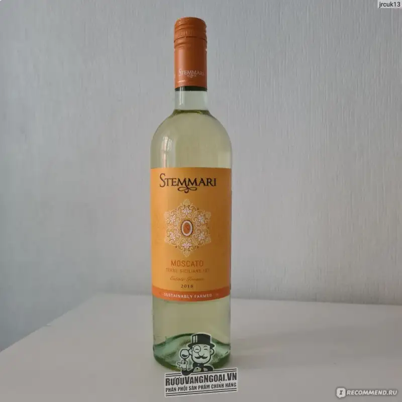 Giá ruou vang y stemmari moscato