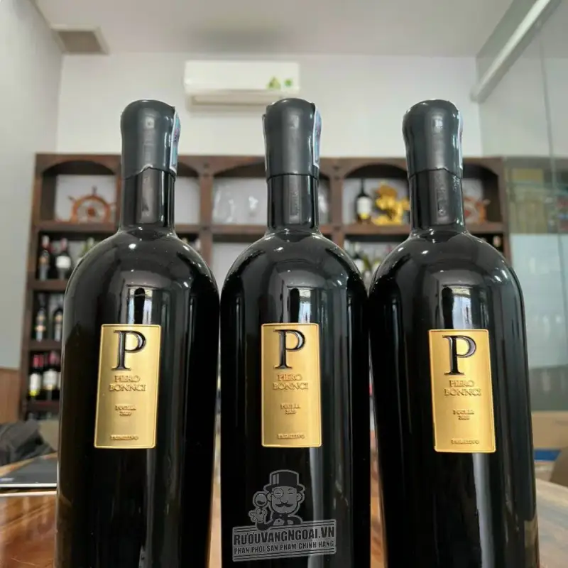 Giá ruou vang y piero bonnci primitivo do