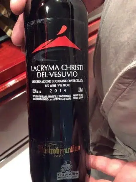 Vang Ý Mastroberardino Lacryma Christi Del Vesuvio Rosso