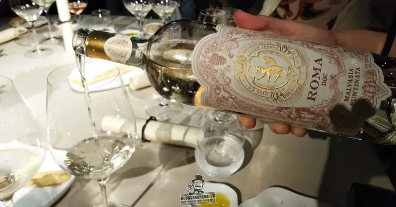 Vang Ý ROMA MALVASIA PUTINATA DOC POGGIO LE VOLPI