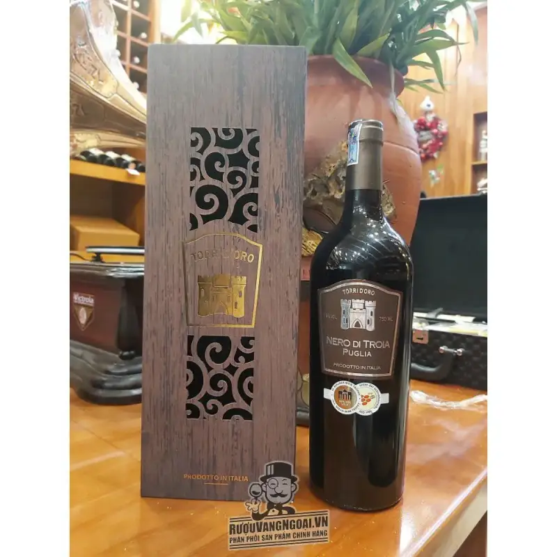 Địa chỉ bán vang y torri doro nero di troia puglia giá rẻ tại Sài Gòn