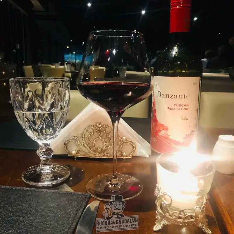 vang-y-danzante-tuscan-red-blend
