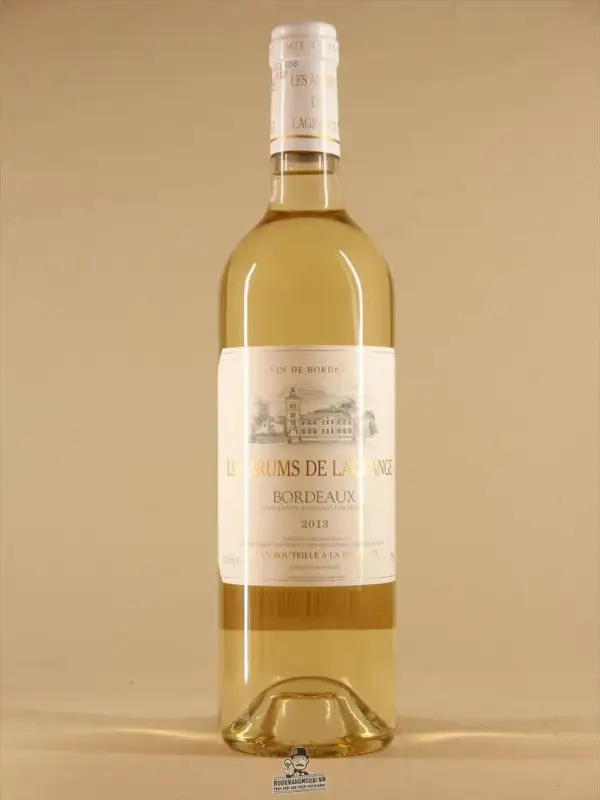 Vang Pháp Les Arums de Lagrange 2013